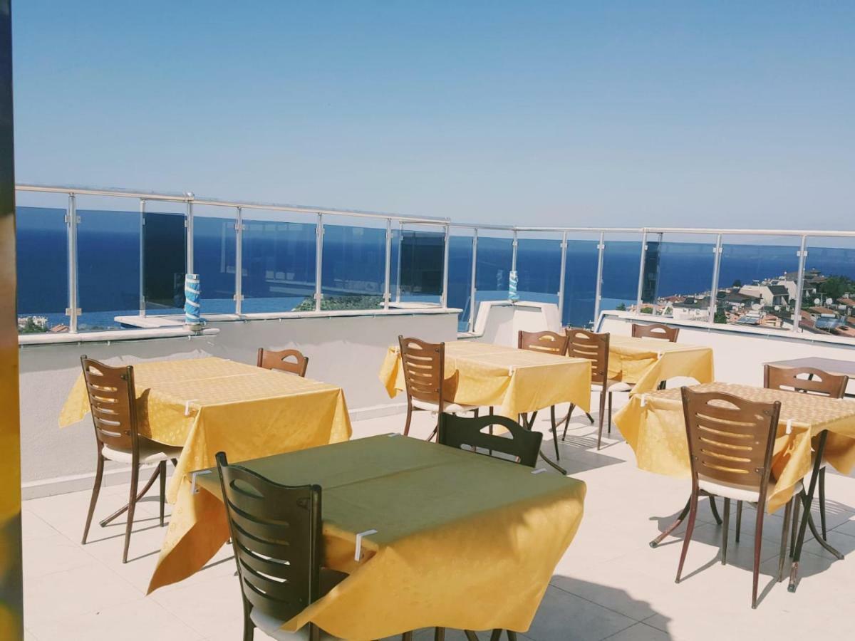 Barış Otel Kuşadası
