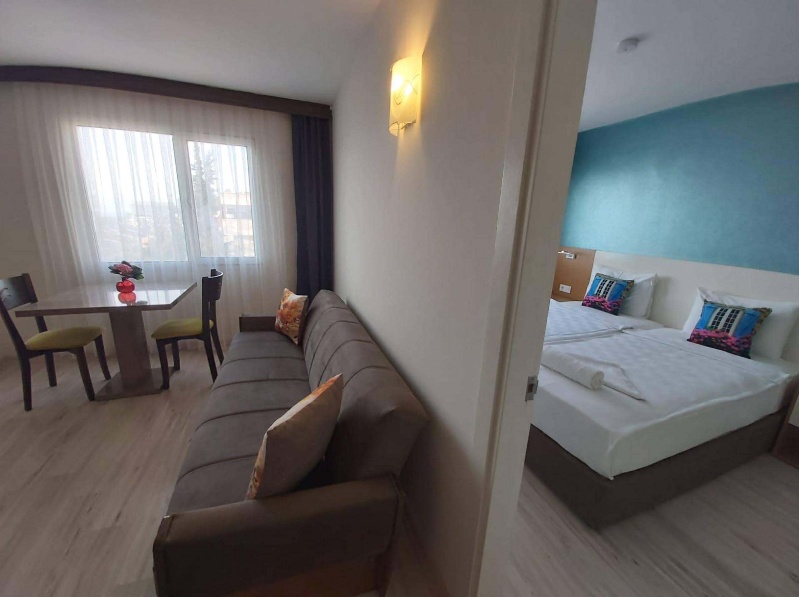 Otel Barış