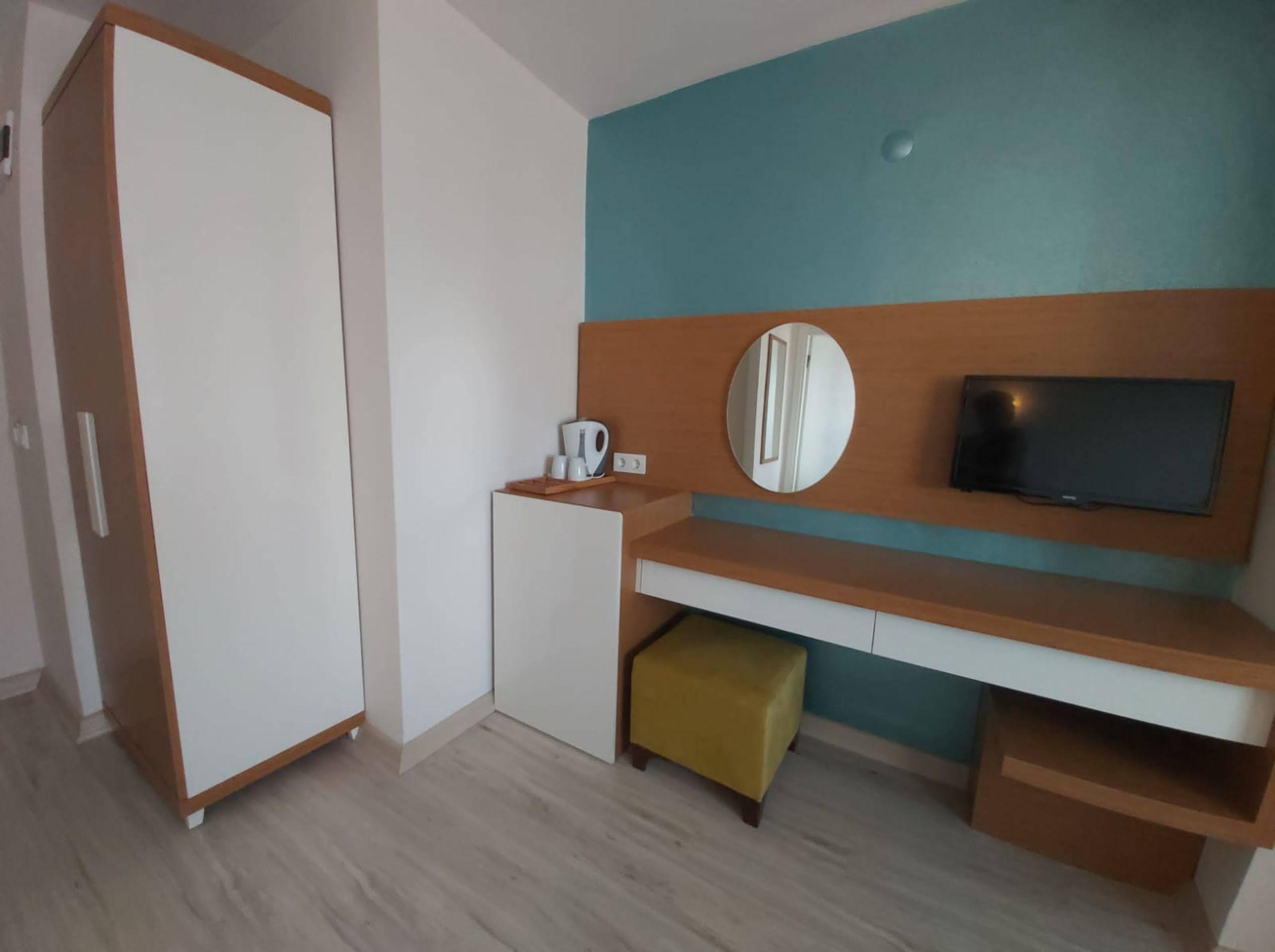Otel Barış 2*